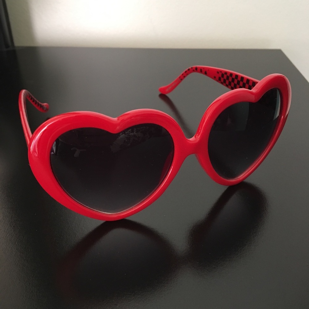 Vans heart sunglasses